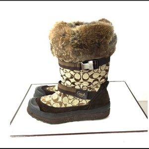 COACH BROWN SIGNATURE "MARIETTE" SNOW BOOTS,FUR S9
